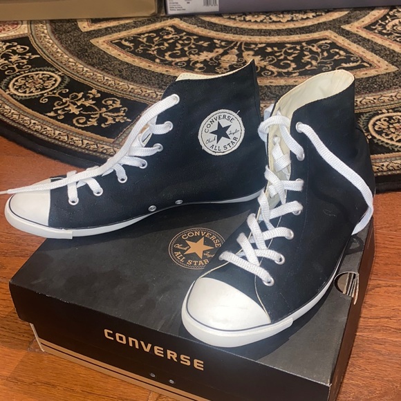 Converse Shoes - High top sneakers